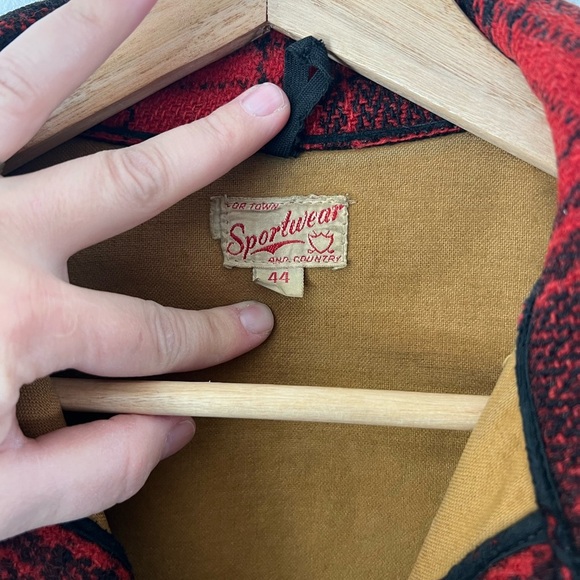 Sportwear Vintage 1940s Red Plaid Wool Button Front Hunting Jacket Size 44 - Picture 3 of 15